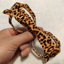 Load image into Gallery viewer, 2023 Sexy Leopard Frame Anti-blue Glasses Women Vintage Anti-blue Optical Eyeglasses Female Spectacles Oculos Feminino