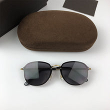 Load image into Gallery viewer, 2023 Tea Gradient Sunglasses Tom 0872B Women Famous Retro Design Sun Glasses Female oculos de sol feminino UV400
