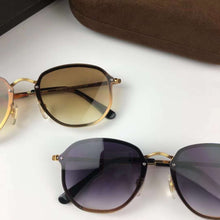 Load image into Gallery viewer, 2023 Tea Gradient Sunglasses Tom 0872B Women Famous Retro Design Sun Glasses Female oculos de sol feminino UV400