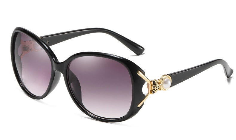 2023 Tea Gradient Sunglasses Women Ocean Metal Pearl Fox Head Lens Metal Curved Temples Sun Glasses Female UV400