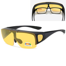 Carica l&#39;immagine nel visualizzatore di Gallery, 2022 Flip Up Polarized Sunglasse Men Women Plastic Frame UV400 Goggles outdoor driving fishing sports Fit Over Sun Glasses Cover