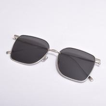 Load image into Gallery viewer, 2023 GM Sunglasses Polarized UV400 lens Stainless Steel Sun glasses GENTLE REME for Women men