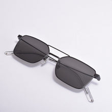 Carica l'immagine nel visualizzatore di Gallery, 2023 Korean    GM sunglasses women men Pilot shape GENTLE Maron Sunglasses women men Polarized UV400 sun glasses