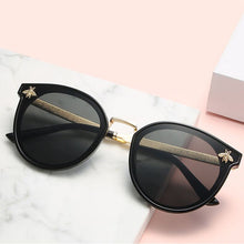 Load image into Gallery viewer, 2023  Bee for Women Sunglasses Men Square Brand Design Sun Glasses Female Oculos Retro Male Iron