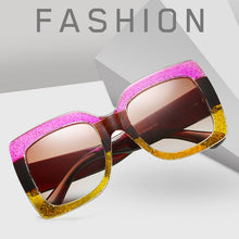 Carica l&#39;immagine nel visualizzatore di Gallery, 2023  Big Square Sunglasses Women Brand Designer Retro Clear Sun Glasses For Female Oversized Black Shades Oculos UV400