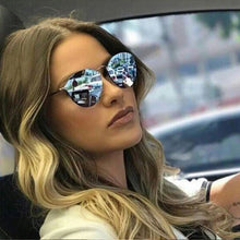 Load image into Gallery viewer, 2023  Round Sunglasses Women Brand Designer CatEye Retro Rimless Sunglass Mirror Sun Glasses Female zonnebril dames