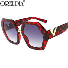 Load image into Gallery viewer, 2023  Square Sunglasses Ladies Glasses Classic Brand Designer Retro Sun Glasses Women Sexy Eyewear Unisex Shades