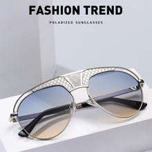 Load image into Gallery viewer, 2023  Sunglasses For Men Luxe Sunglasses Women Glasses Moda Mujer Oculos De Sol Zonnebril Dames Vasos Decorativos