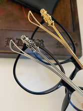 Load image into Gallery viewer, 2023 Brand Designer Thin Cool Acid Plate And Pure Titanium Material To Create Japanese And Korean Retro Punk Style Women's F