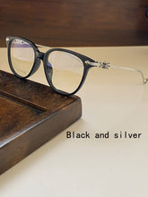 Load image into Gallery viewer, 2023 Brand Designer Thin Cool Acid Plate And Pure Titanium Material To Create Japanese And Korean Retro Punk Style Women's F