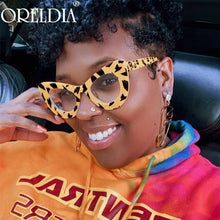 Load image into Gallery viewer, 2023 Cat Eye Glasses Women Men Transparent Eyewear Brand Designer Vintage Clear Eyeglasses Optical Frame Oculos