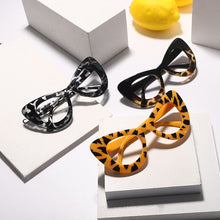 Load image into Gallery viewer, 2023 Cat Eye Glasses Women Men Transparent Eyewear Brand Designer Vintage Clear Eyeglasses Optical Frame Oculos