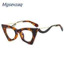Load image into Gallery viewer, 2023  Cat Eye Seay Designer Sunglasses For Women Leopard Sun Glasses Vintage Elegant Eyeglasses Trend  Black Shades