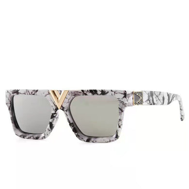 2023 Charming Women Classic Vintage Big Frame  European and American outdoor trend sunglasses Cat Eye uv400 big V