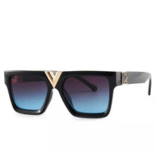 Load image into Gallery viewer, 2023 Charming Women Classic Vintage Big Frame  European and American outdoor trend sunglasses Cat Eye uv400 big V