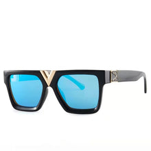 Load image into Gallery viewer, 2023 Charming Women Classic Vintage Big Frame  European and American outdoor trend sunglasses Cat Eye uv400 big V