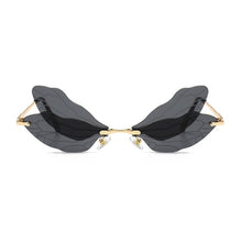 Load image into Gallery viewer, 2023 Clear Lens Steampunk Glasses Dragonfly Wing Frameless Eyewear for Young Lady