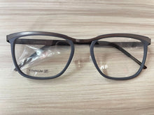 Load image into Gallery viewer, 2023 Denmark Brand 9908 Ultralight Retro Square Pilot Titanium Glasses Frame Men Women Myopia Optical Prescription Eyeglasse