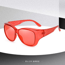 Load image into Gallery viewer, 2022  Design Unisex Polarized Fit Over Sunglasses Men Over The Prescription Glasses Rx Insert Cover Sunglasses145