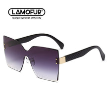 Load image into Gallery viewer, 2022  European And American Big Frame Conjoined  Sunglasses Ladies Frameless Trimming Ocean Color Trend Sunglass 8236
