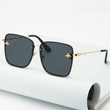 Load image into Gallery viewer, 2022 New Fashion Lady Oversize Rimless Square Bee Sunglasses Women Men Small Bee Glasses Gradient Sun Glasses Female UV400