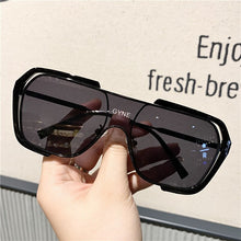 Carica l&#39;immagine nel visualizzatore di Gallery, 2023   Large Frame Letters Sunglasses Brand Designer Square Sun Glasses Shades Female UV400 Sunglasses Women Men
