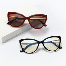Load image into Gallery viewer, 2023 Magnetic Clip on Polarized Sunglasses Women Transparent Anti Blue Light Glasses Frame Women&#39;s Eyeglasses Drivin