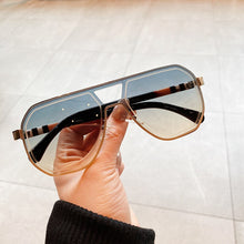 Load image into Gallery viewer, 2023   Metal Pilot Sunglasses Women Brand Vintage Irregular Square Sun Glasses Female Driving Shades Oculos Feminino