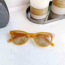 Load image into Gallery viewer, 2023 Vintage Sunglasses Women Brand Designer Retro Sunglass Rectangle Sun Glasses Female UV400 Lens Eyewears