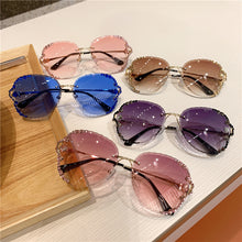 Load image into Gallery viewer, 2023 Women Sunglasses  Brand Designer Rimless Ocean Lens Vintage Shades Metal Frame Eyewear Oculos De Sol