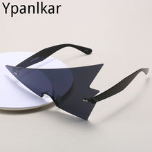 Load image into Gallery viewer, 2023 Funny Sunglasses Personality One Big Frame Arrow Glasses Ocean Color Sunglasses Women UV400