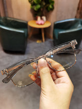 Load image into Gallery viewer, 2023 JIANDAN Krow Heart Glasses Men and Women Personality Retro Big Face Frame Flat Can Be Equipped With Myopia Prescription