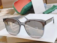Carica l&#39;immagine nel visualizzatore di Gallery, 2023  Sunglasses Women Brand Designer Gray Acetate Frame Gradient Lens Classic Female Male Eyewear UV400 G0989