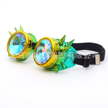 Carica l&#39;immagine nel visualizzatore di Gallery, 2023 Men Women Welding Goggles Gothic Steampunk Cosplay Antique Spikes Vintage Glasses Eyewear Kaleidoscope Retro Sunglasses