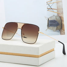 Load image into Gallery viewer, 2023  Style Outdoor driving party fishing sunglasses retro Men Square Sunglasses for Ladies Brand Designer With Original Box