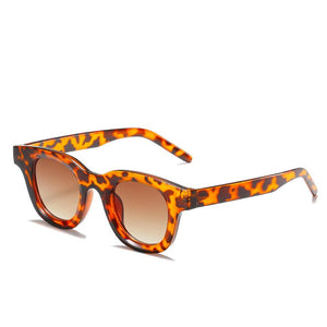 2023 Versatile Simple and Small Oval Sunglasses Women's Personality Street Shooting Temperament Art Glasses UV400