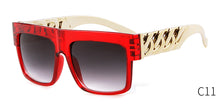 Carica l&#39;immagine nel visualizzatore di Gallery, 2023 Oversized Hip Hop Sunglasses Men Women Brand Design Flat Top Retro Square Black Sun Glasses Gold Plastic Chain Frame OM725