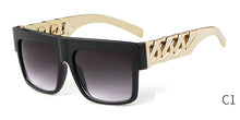 Carica l&#39;immagine nel visualizzatore di Gallery, 2023 Oversized Hip Hop Sunglasses Men Women Brand Design Flat Top Retro Square Black Sun Glasses Gold Plastic Chain Frame OM725