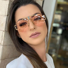Carica l'immagine nel visualizzatore di Gallery, 2023 Occhiali da sole con lenti sfumate pilota Occhiali da sole pilota senza montatura unisex per uomo Occhiali da esterno UV400 Gafas De Sol 