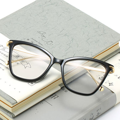 2022 Retro  Women Eyeglasses Frames Classic Brand Designer  Metal Frame Women Cat Eye Glasses Trendy Lunettes Vintage