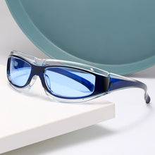 Carica l'immagine nel visualizzatore di Gallery, 2022 Retro Sunglasses Women Brand Designer  Goggle Gradient Sun Glasses Shades Lens Ladies  Brand Eyeglasses