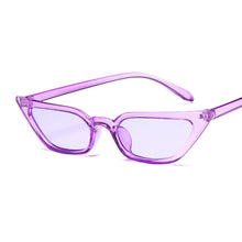 Carica l'immagine nel visualizzatore di Gallery, 2023 Small Cat Eye Sunglasses Women Vintage Plastic Mirror Vintage Sun Glasses Female Oculos De Sol Feminino UV400