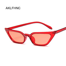 Carica l'immagine nel visualizzatore di Gallery, 2023 Small Cat Eye Sunglasses Women Vintage Plastic Mirror Vintage Sun Glasses Female Oculos De Sol Feminino UV400