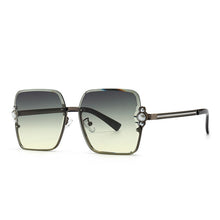 Load image into Gallery viewer, 2023 Square Pearl Inlaid Trend Retro Street Sunglasses INS Modern Sunglasses