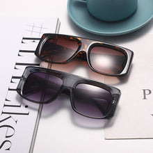 Load image into Gallery viewer, 2023 Square Sunglasses Men Women Vintage Retro Brand Designer Plastic Frame Sun Glasses Men Oculos Eyeglasses UV400