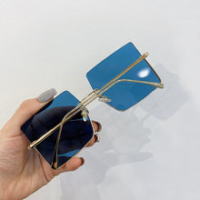 Load image into Gallery viewer, 2023 Square Sunglasses Women Glasses Rimless Moda Mujer Zonnebril Dames Lunette De Soleil Femme Vasos Decorativos Gafas