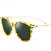 Carica l'immagine nel visualizzatore di Gallery, 2023 Square Sunglasses Women Style Popular Trend Sunglasses Men cool Leisure  Sunglasses No logo with box customizable