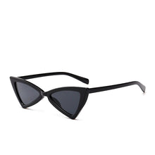 Load image into Gallery viewer, 2023 Star Celebrity Style Retro Cat's Eye Sun Glasses Europe and America Bow Triangular Sun Glasses