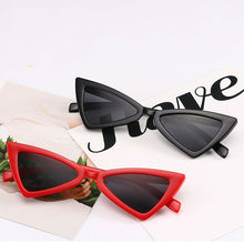 Load image into Gallery viewer, 2023 Star Celebrity Style Retro Cat's Eye Sun Glasses Europe and America Bow Triangular Sun Glasses