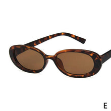 Load image into Gallery viewer, 2023 Summer Oval Sungglasses Vintage Green Red Small Eyewear Traveling UV400 Glasses Style Sun Eyewear J8A6